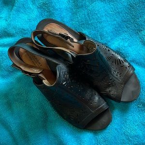 Rockport tooled leather sandal